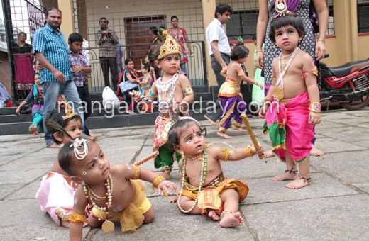 Kadri Krishna Vesha competition